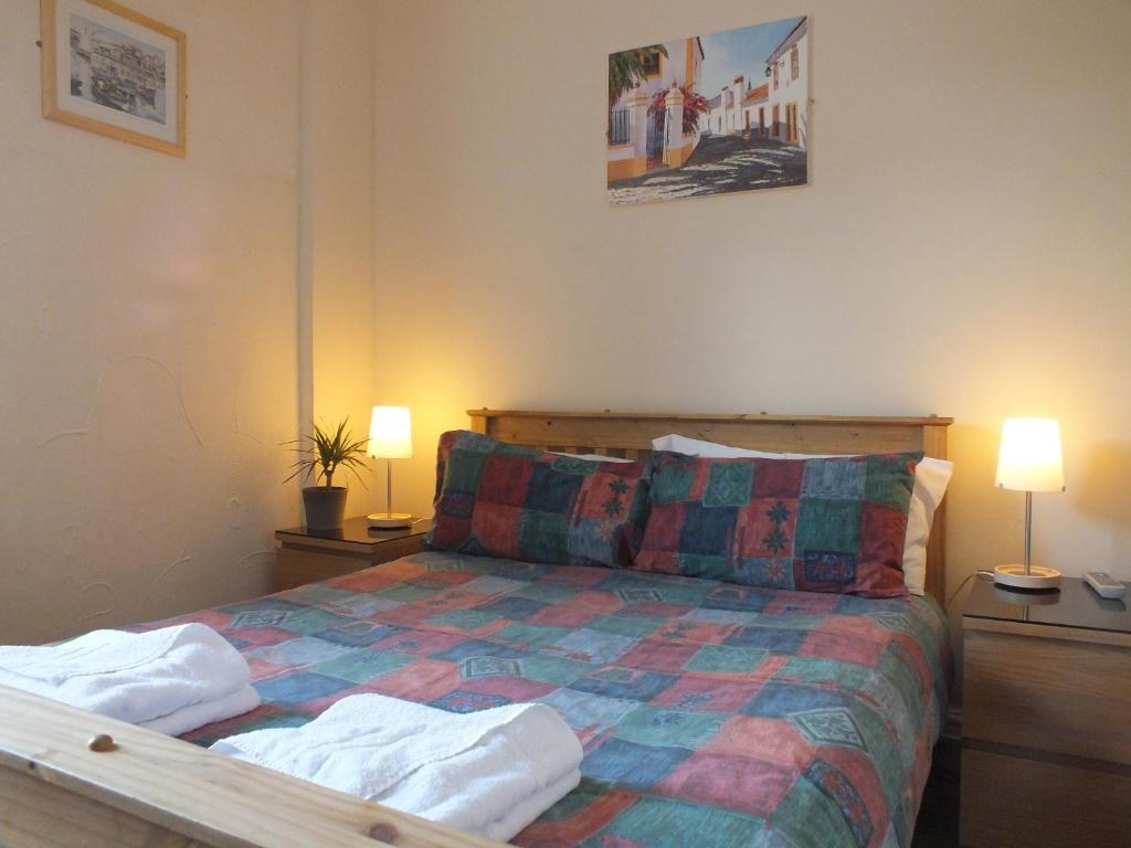 סוואנסי Leonardos Guest House חדר תמונה
