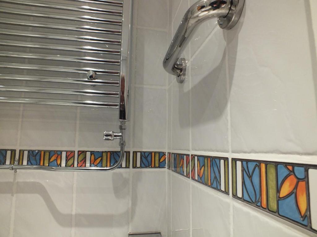 סוואנסי Leonardos Guest House חדר תמונה