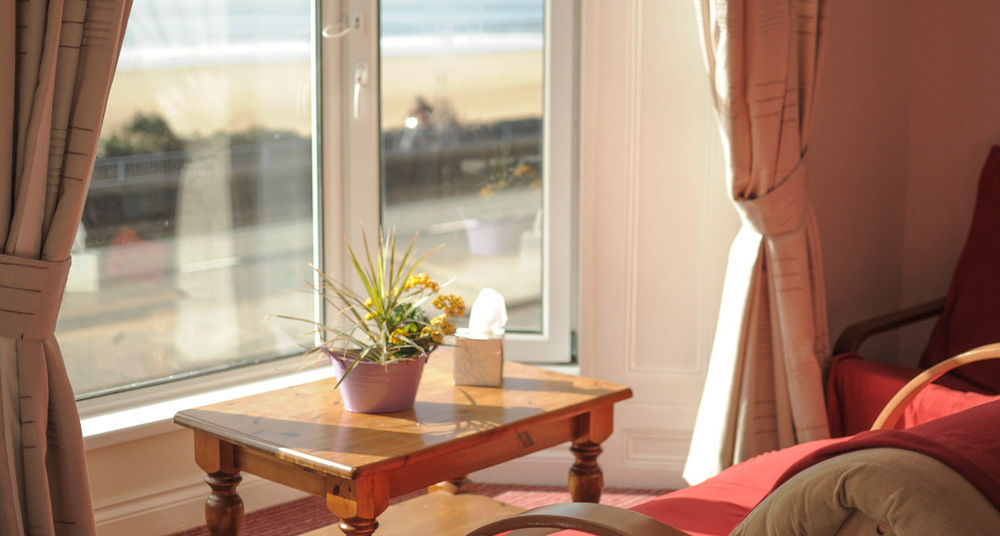 סוואנסי Leonardos Guest House מראה חיצוני תמונה